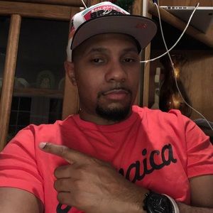 Meet your Posher, Troy